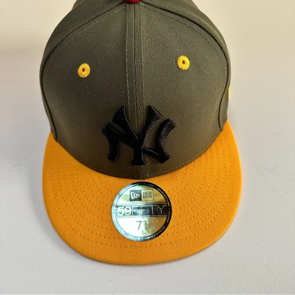 Urban Outfitters New Era Jae Tips UO Exclusive New York Yankees MLB Hat
